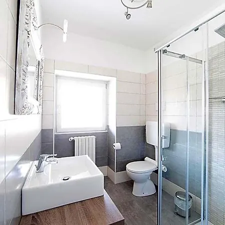 Bed & Breakfast Il Giuelin Malpensa 4*